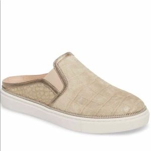 Botkier Hayden Ivory/Gold Crocodile Print Open Back Sneakers Size 6 NIB